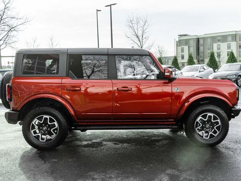 Used 2023 Ford Bronco Outer Banks image 3