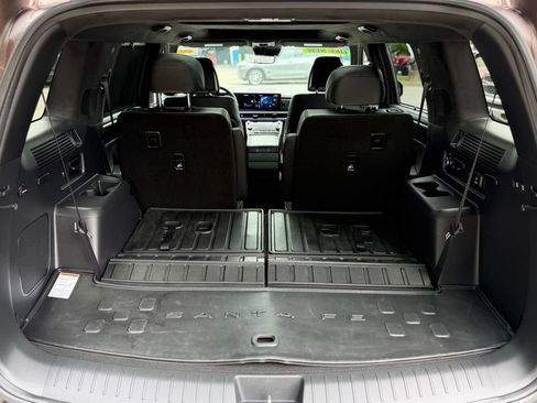 Used 2025 Hyundai Santa Fe Calligraphy AWD/4WD image 6