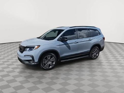 Certified 2022 Honda Pilot Sport image 4