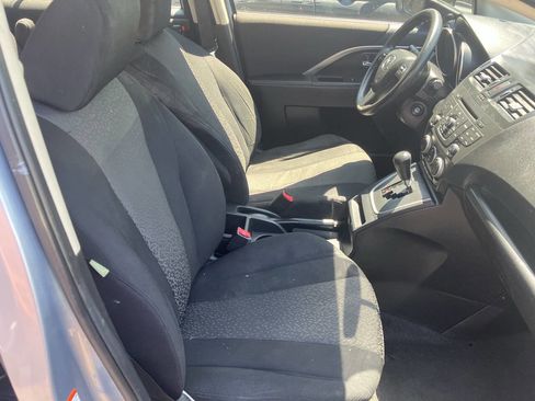 Used 2012 MAZDA MAZDA5 Sport FWD image 21