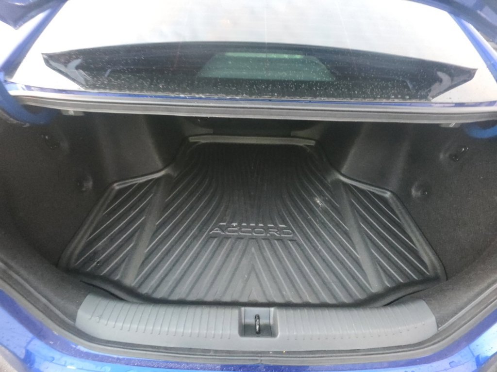 Used 2024 Honda Accord Sport image 35