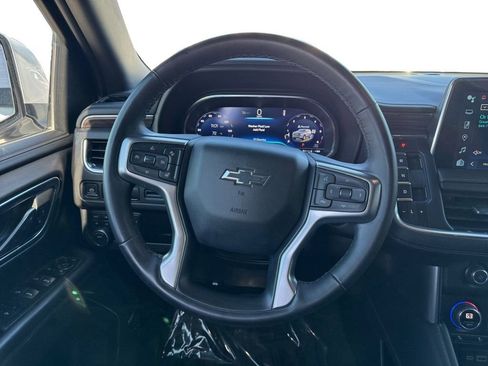 Used 2023 Chevrolet Tahoe Z71 w/ Luxury Package AWD/4WD image 12