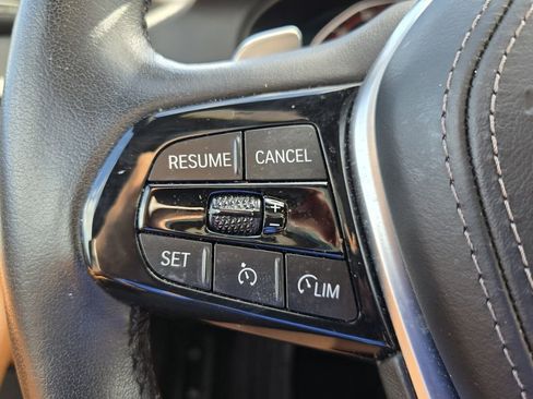 Used 2023 BMW 530i xDrive w/ Premium Package image 23