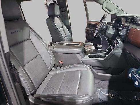 Certified 2022 GMC Sierra 1500 Denali image 13