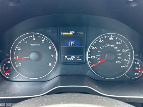 Used 2013 Subaru Outback 2.5i Limited image 11