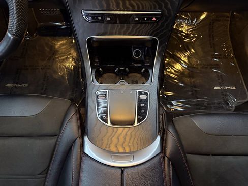 Used 2021 Mercedes-Benz GLC 43 AMG 4MATIC image 23