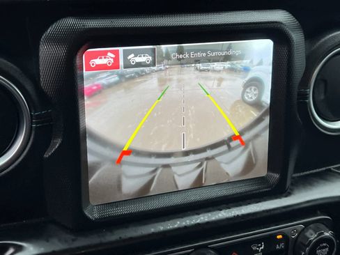 Used 2021 Jeep Wrangler Unlimited Rubicon 4xe w/ Steel Bumper Group image 21