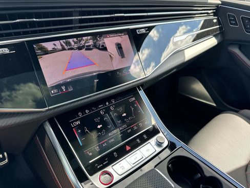 New 2026 Audi SQ7 Prestige image 26
