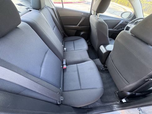 Used 2011 MAZDA MAZDA3 i Sport FWD image 13