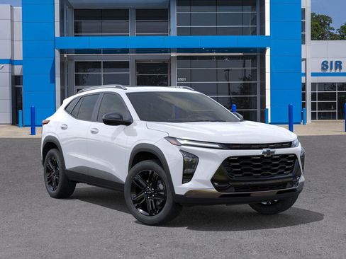 New 2026 Chevrolet Trax ACTIV w/ Sunroof Package image 7