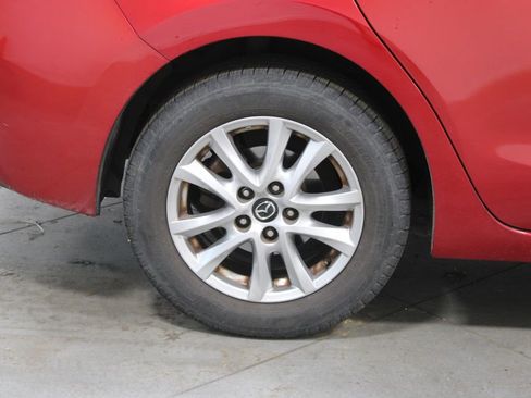 Used 2016 MAZDA MAZDA3 i Touring image 12