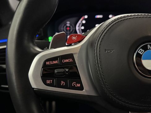 Used 2021 BMW M5 image 22