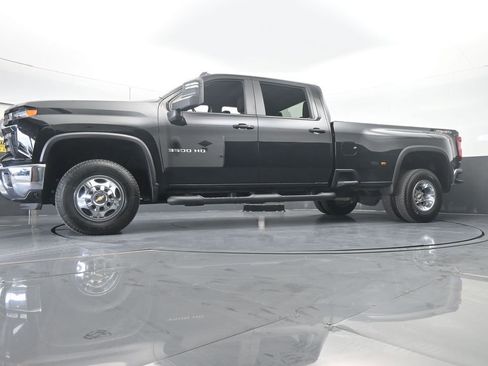 Used 2024 Chevrolet Silverado 3500 LT image 61