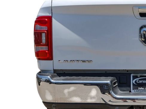 Used 2022 RAM 2500 Limited AWD/4WD image 52