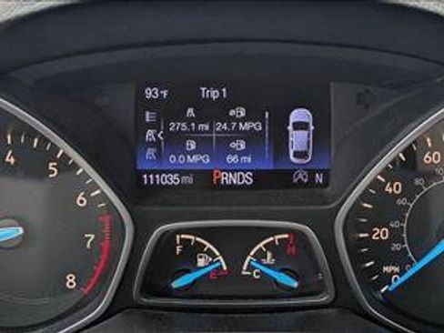 Used 2017 Ford Escape Titanium FWD image 11
