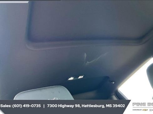 Used 2023 Chevrolet Silverado 3500 High Country image 16