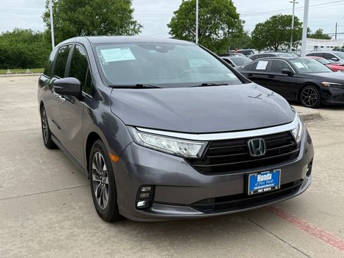 Used 2022 Honda Odyssey EX-L image 11