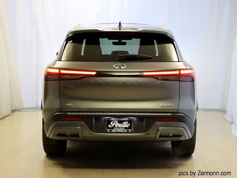 Used 2023 INFINITI QX60 Sensory w/ Cargo Package image 7