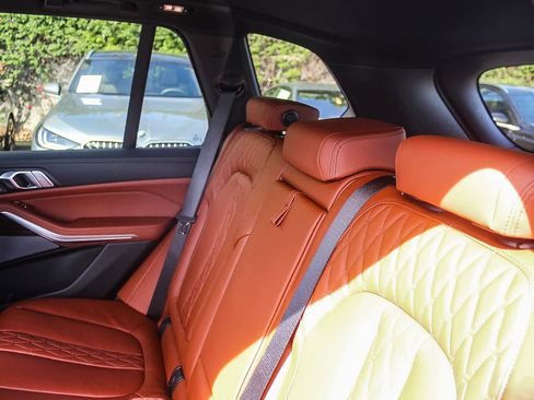 New 2026 BMW X5 sDrive40i w/ M Sport Package image 18