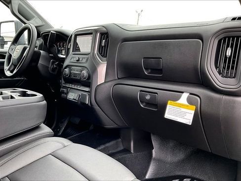New 2026 Chevrolet Silverado 2500 W/T w/ WT Convenience Package image 9