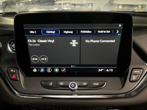 Used 2025 Chevrolet Blazer LT FWD image 23