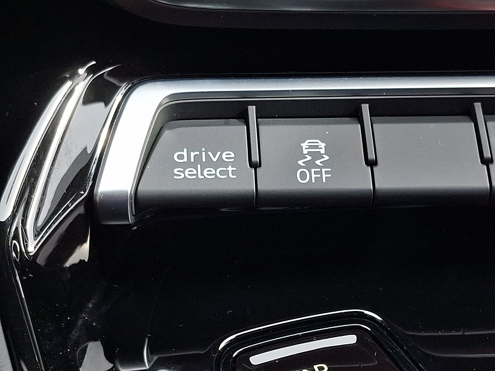 Used 2022 Audi e-tron GT Prestige AWD/4WD image 27