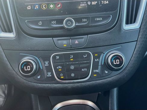 Used 2024 Chevrolet Malibu LT FWD image 15