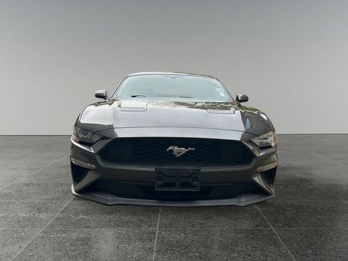 Used 2020 Ford Mustang Coupe image 2