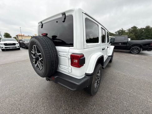 New 2027 Jeep Wrangler Unlimited Sahara AWD/4WD image 5