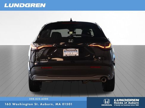 Used 2025 Honda HR-V Sport image 29