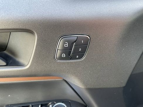 Certified 2025 Ford Bronco Sport Outer Banks w/ Outer Banks Tech Package+ image 28