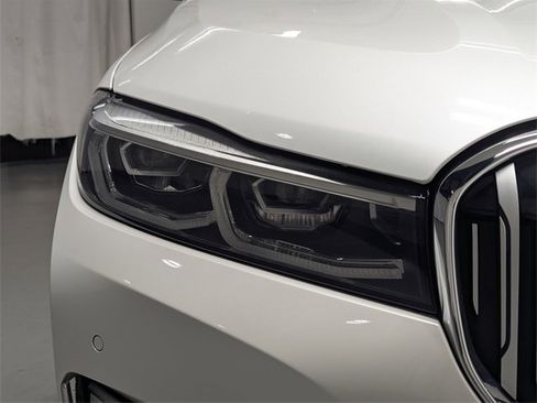 Used 2020 BMW 750i xDrive 750i xDrive w/ Executive Package image 29
