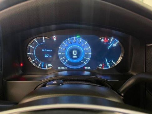 Used 2018 Cadillac Escalade ESV Luxury AWD/4WD image 13