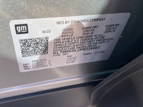 Used 2023 Chevrolet TrailBlazer ACTIV w/ Technology Package AWD/4WD image 32
