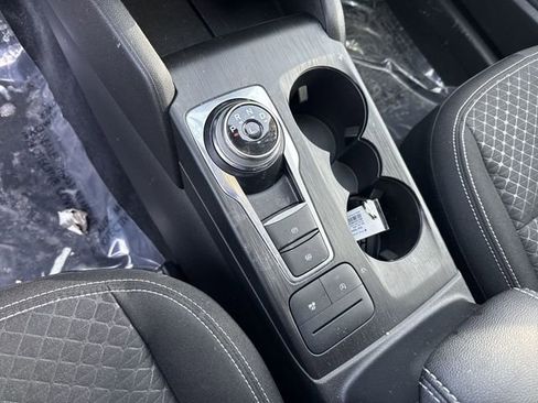 Used 2023 Ford Escape Active image 22