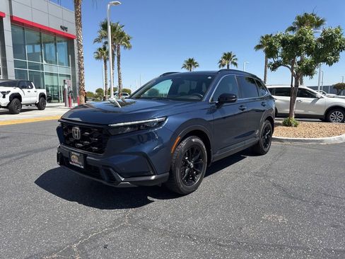 Used 2025 Honda CR-V Sport-L image 2