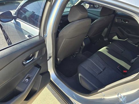 Used 2024 Honda Accord Sport image 15