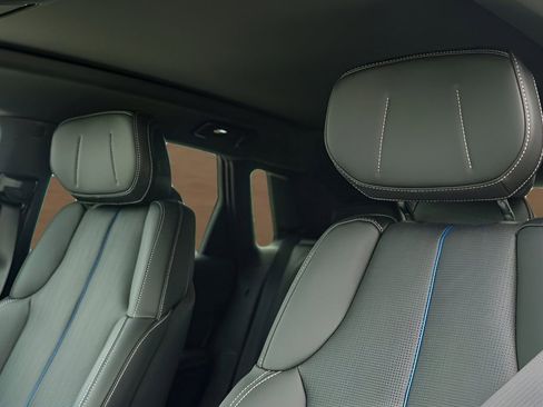 New 2026 Cadillac Lyriq Luxury w/ LPO, Floor Liner Package image 11