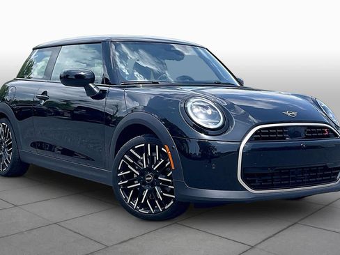Used 2025 MINI Cooper S FWD image 2