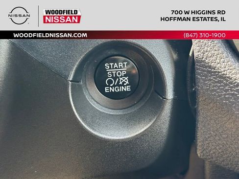 Used 2017 Jeep Compass Latitude w/ Popular Equipment Group image 40