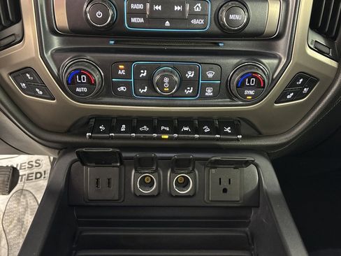 Used 2018 GMC Sierra 1500 Denali w/ Denali Ultimate Package image 27