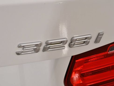 Used 2015 BMW 328i Sedan RWD image 22