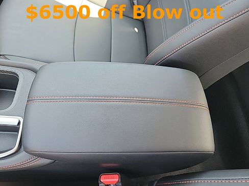 New 2024 Nissan Sentra SR w/ SR Premium Package image 27