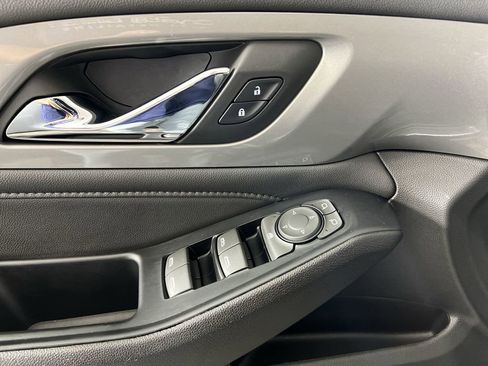 Certified 2023 Chevrolet Traverse LT AWD/4WD image 23