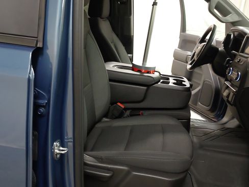 Used 2024 Chevrolet Silverado 1500 Custom AWD/4WD image 28