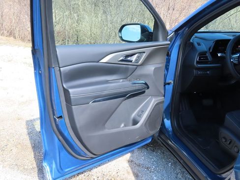 New 2026 Chevrolet Traverse LT AWD/4WD image 21