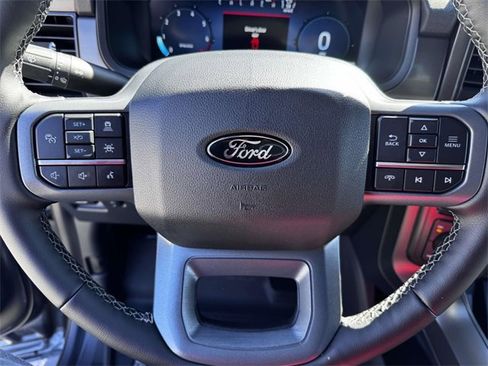 New 2025 Ford F150 Lariat w/ Equipment Group 501A Mid image 26