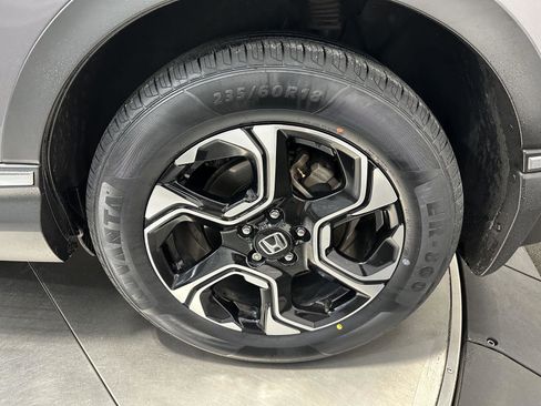 Used 2018 Honda CR-V Touring image 10