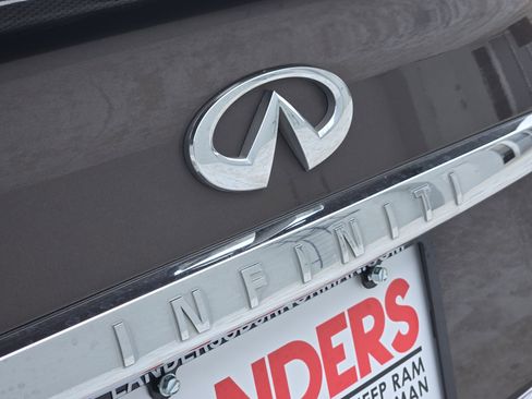 Used 2015 INFINITI Q50 Premium w/ Navigation Package image 11