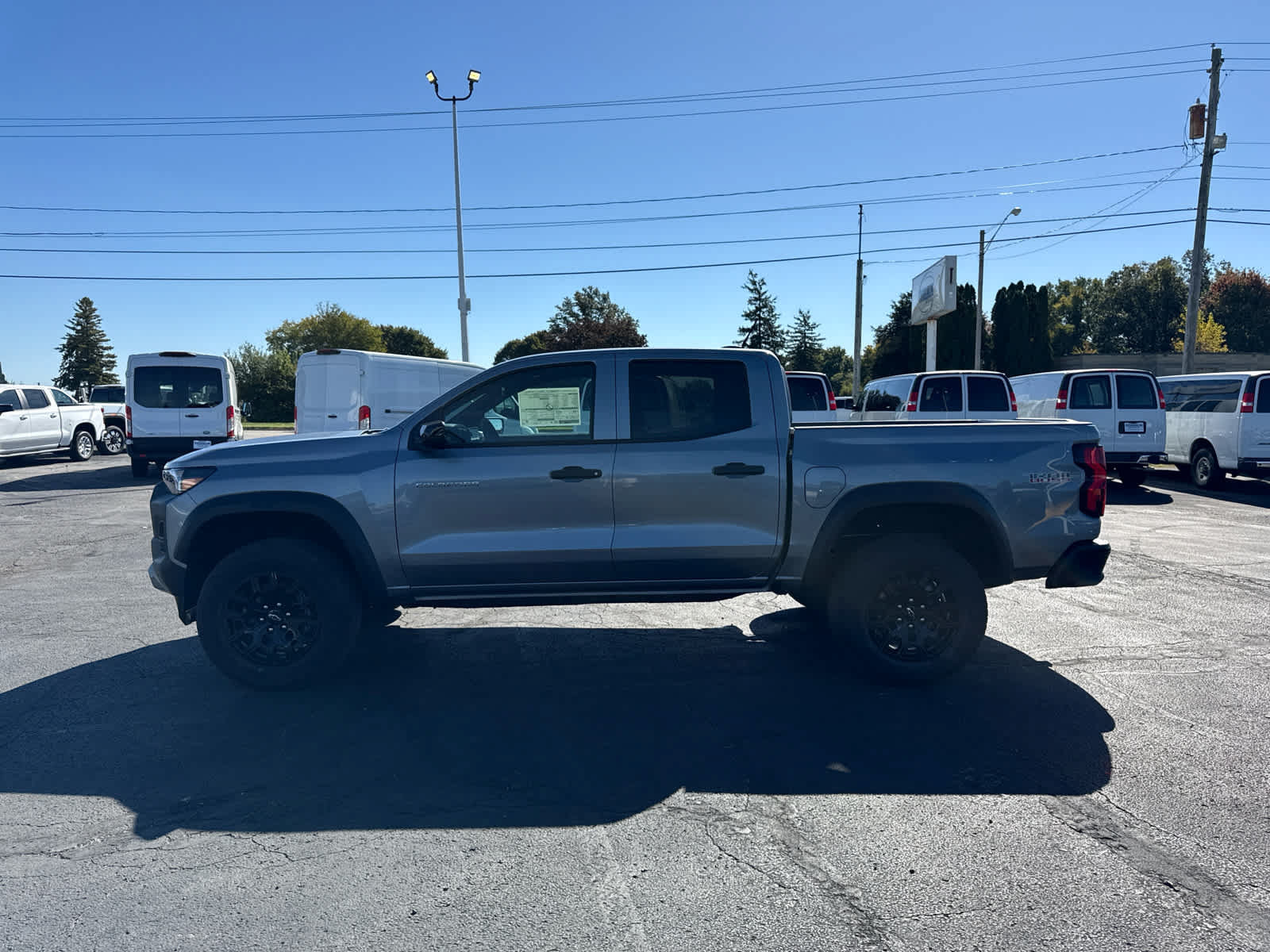 New 2026 Chevrolet Colorado Trail Boss AWD/4WD image 2